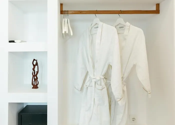 Hidden Gem Aqua Marine - Sea View -